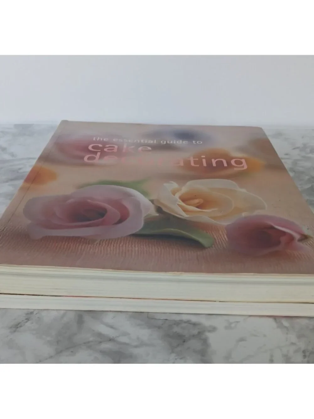 Cake Decorating Book Bundle Beginner to Advanced Baking Guide Set - Picture 7 of 8